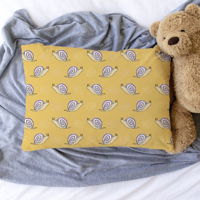Funda De Cojín Patrón de caracoles y remolinos ilustrados (Snail Pattern Pillowcase)