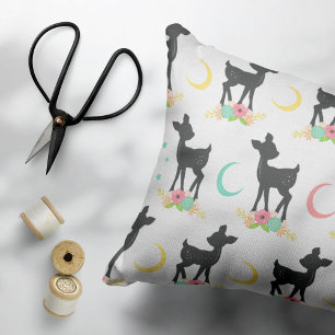 Funda De Cojín Patrón de ciervos, venado bebé, boho, flores, luna