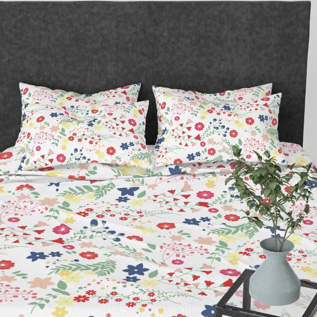 Funda De Cojín Patrón de flores silvestres blancas simples (White Simple Wildflower Pattern Pillow Case)