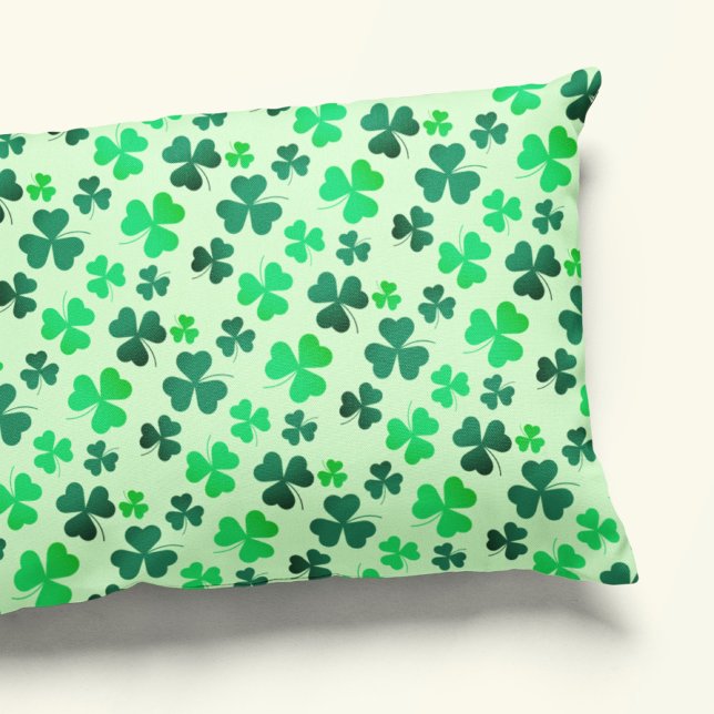 Funda De Cojín Patrón Shamrock de moda Verde elegante moderno (Subido por el creador)
