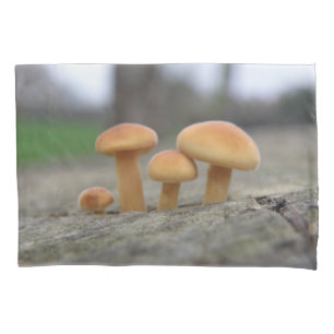 Funda De Cojín Pequeñas Toadstoides Macrofunda