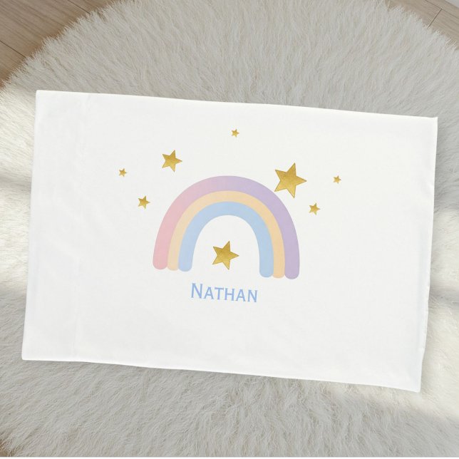 Funda De Cojín Personalized Rainbow Pillow Cover with Gold Stars  (Subido por el creador)