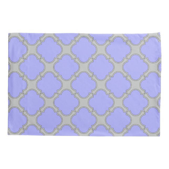 Funda De Cojín Quatrefoil periwinkle y gris (Reverso)