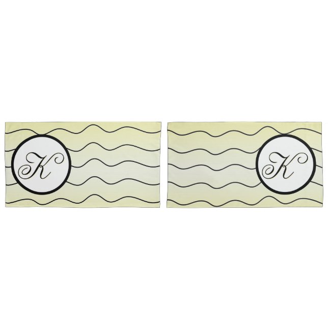 Funda De Cojín Stylish Buttery Lemon Zest Yellow Family Initial (Anverso - Set)