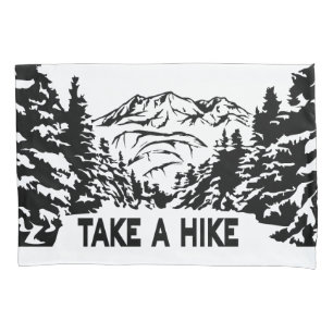 Funda De Cojín Toma una cita de Hike en el paisaje de montaña mon