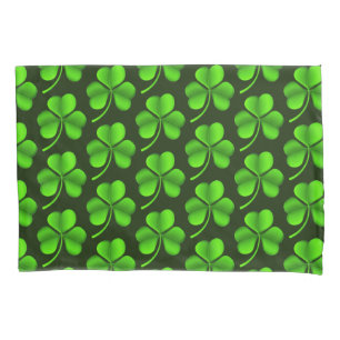 Funda De Cojín Tréboles sobre verde oscuro pct