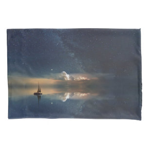 Funda De Cojín Vela lejos de las nubes