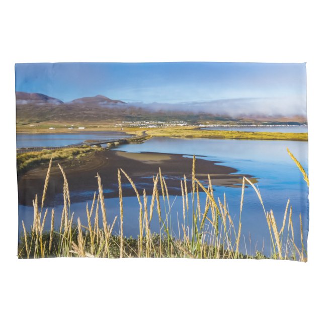 Funda De Cojín Vista sobre Saudarkrokur y Skagafjordur, Islandia (Anverso)