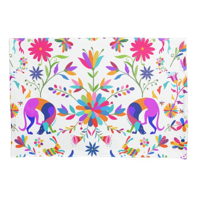 Funda De Cojín Weims, Rabbits, & Birds Otomi styled pattern  (Anverso)