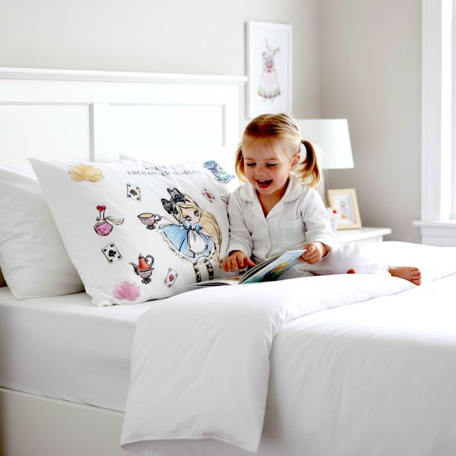 Funda De Cojín Whimsical Wonderland Tea Party White Pillowcase (Subido por el creador)