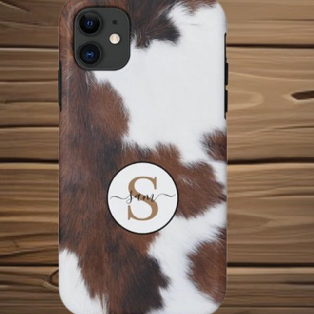 Funda de Monograma Blanco Marrón piel de vaca Mate (Protect your iPhone in style with the Cowhide Brown White Monogram Case-Mate case)