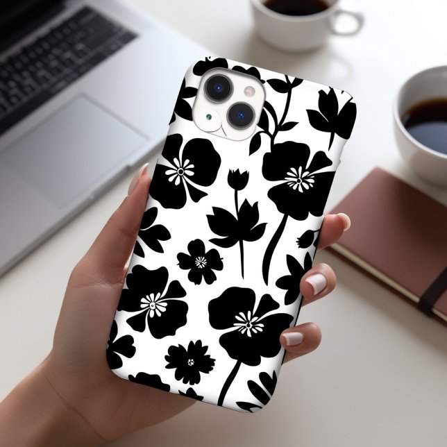 Funda de patrón floral blanco y negro (Subido por el creador)