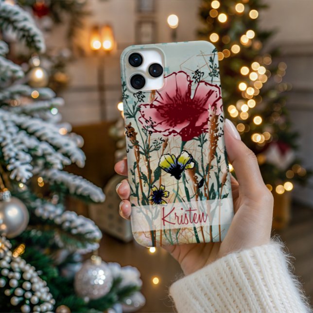 Funda de teléfono de flores silvestres personaliza (Personalize Your Tech! Add a custom name to this artistic Wildflower phone case.)