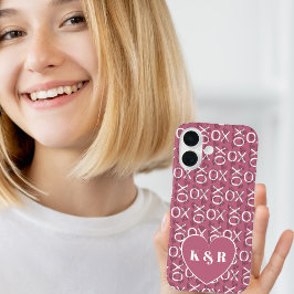 Funda iPhone 16 Abrazos personalizados besos XOXO rosados