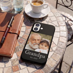 Funda iPhone 16 Abuelo Estableció Foto Negro Negrita Minimalista