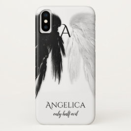 Funda iPhone 16 ANGEL WINGS 'Sólo mitad Mal' Monograma Gracioso