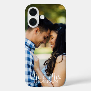 Funda iPhone 16 Apellido de la pareja Sr. y Sra. Foto