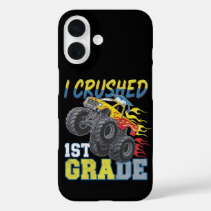 Funda iPhone 16 Aplasté Camión Monstruo de 1er Grado Graduación Di
