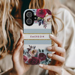 Funda iPhone 16 Banda floral Duste Blue Boho Monograma<br><div class="desc">Casos de teléfono monogramados por personalizado personalizados con su nombre u otro texto. Este moderno diseño de boho presenta un borde floral de acuarela con colores rústicos de otoño sobre un polvoriento fondo de rayas azules y blancas con un falso acento de Relieve metalizado dorado. Utilice las herramientas de diseño...</div>