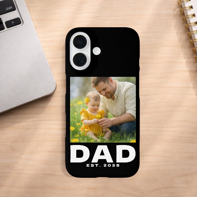 Funda iPhone 16 Black Dad Established Bold Photo (Subido por el creador)