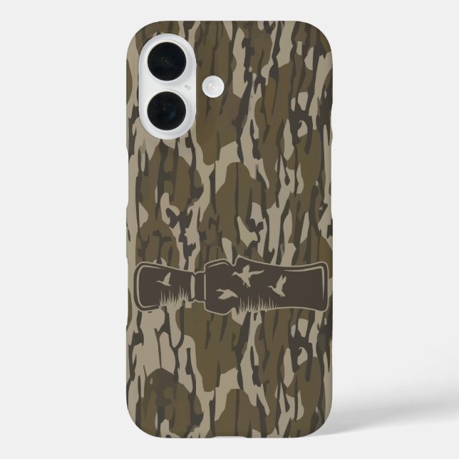 Funda iPhone 16 Camo de Bottomland Llámame a Duck Call Me (Reverso )