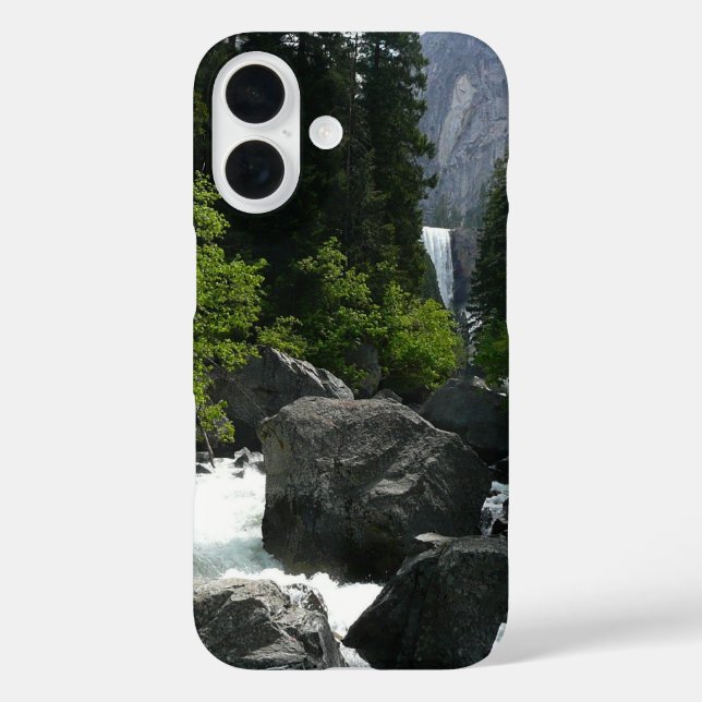 Funda iPhone 16 Cascada Vernal en la distancia en Yosemite (Reverso )