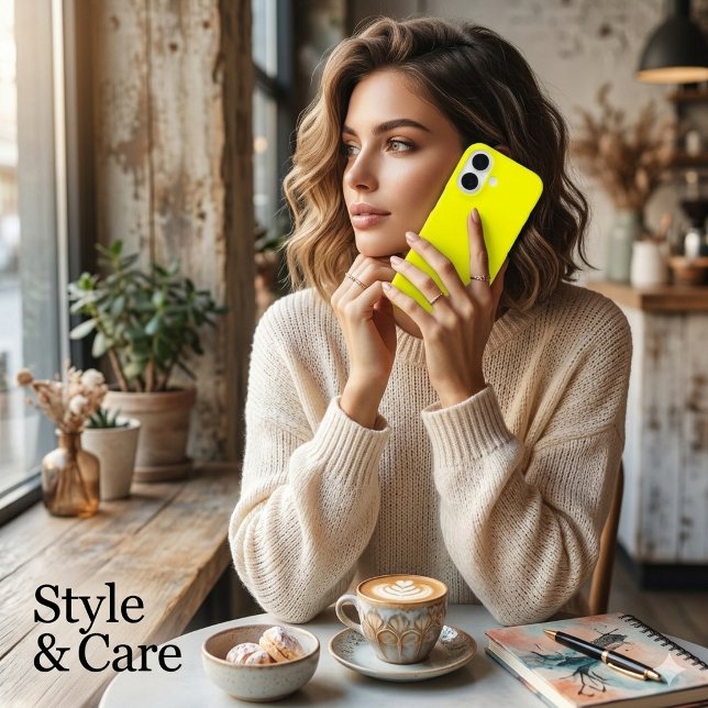 Funda iPhone 16 Color Amarillo Sólido (Solid Yellow Color iPhone 16 Case)