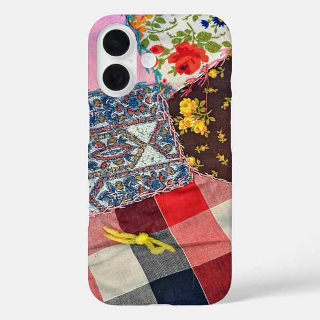 Funda iPhone 16 Crazy Quilt Con Yarn Knot (Reverso )