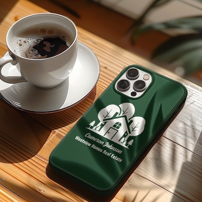 Funda iPhone 16 Custom Green Forest House Real Estate Company (Subido por el creador)