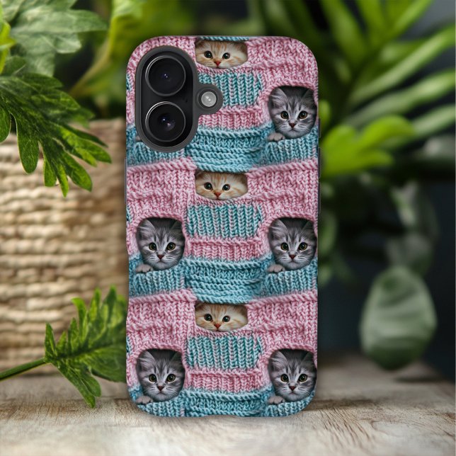 Funda iPhone 16 Cute Gatos Pink Blue Knitly (Subido por el creador)