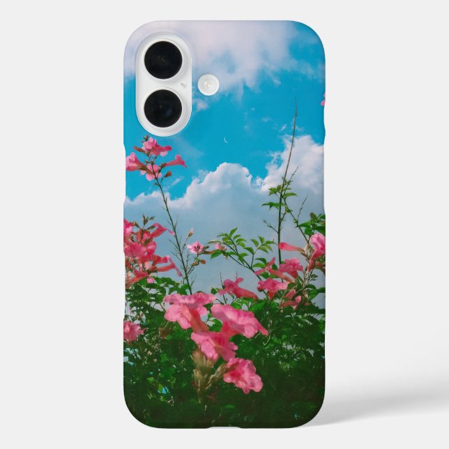 Funda iPhone 16 Flores rosas bajo cielo azul con nubes - Naturalez (Reverso )