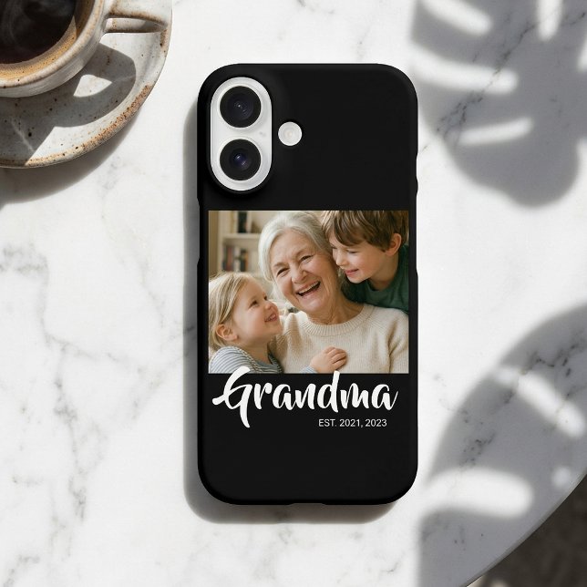 Funda iPhone 16 Foto de Abuela Negra con Letrero Establecido (Grandma Established Script Photo Phone Case)