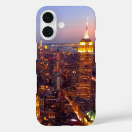Funda iPhone 16 Manhattan illuminated