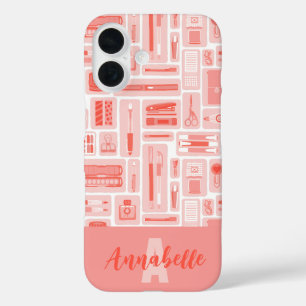 Funda iPhone 16 Material de arte curado Monograma de patrón rojo c