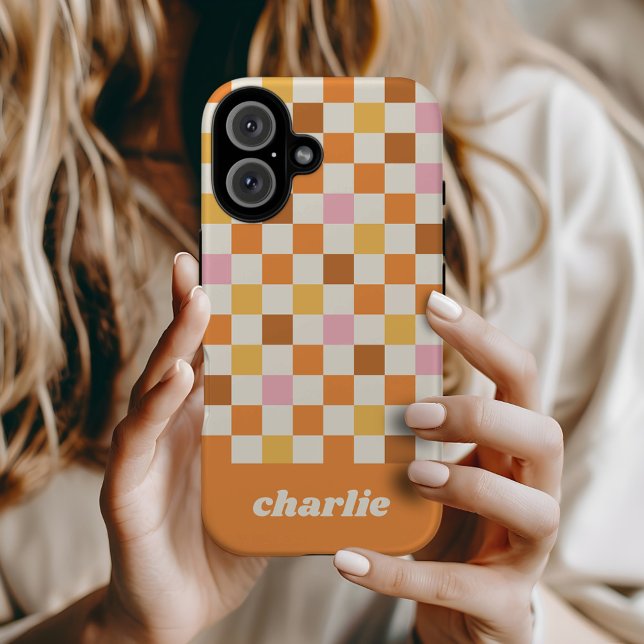Funda iPhone 16 Monograma de tablero de ajedrez retro de moda (Subido por el creador)