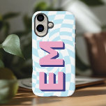 Funda iPhone 16 Monograma estético de tablero de ajedrez retro<br><div class="desc">Mejore su iPhone 16 Pro Max con este funda audaz y personalizado con un diseño de tablero de ajedrez de moda. Con la opción de añadir dos iniciales (tu nombre y apellido), está diseñada para darle a tu equipo un toque personal mientras haces una declaración de estilo fuerte. El diseño...</div>