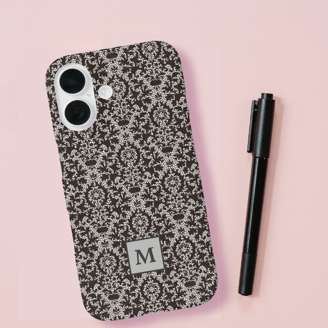 Funda iPhone 16 Monograma Gris Black Damask (Subido por el creador)