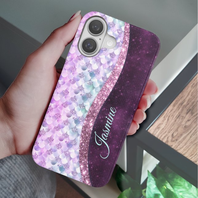 Funda iPhone 16 Monograma purpurina de imitación de plata rosa de  (Subido por el creador)