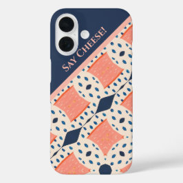 Funda iPhone 16 Patrón orgánico divertido y divertido de "Say Chee