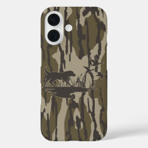 Funda iPhone 16 Piel de Camo Bottomland Perro y Patos