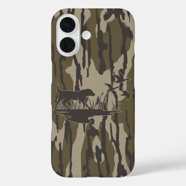 Funda iPhone 16 Piel de Camo Bottomland Perro y Patos (Reverso )