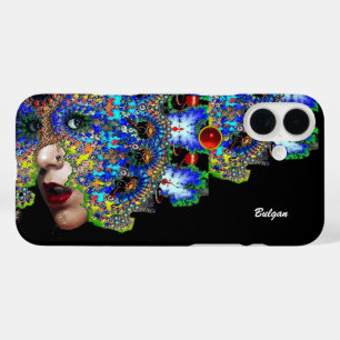 FUNDA iPhone 16 PLUS EFEMERAL/ MUJER CON ROBO DE MÁSCARA FRACTAL COLORI