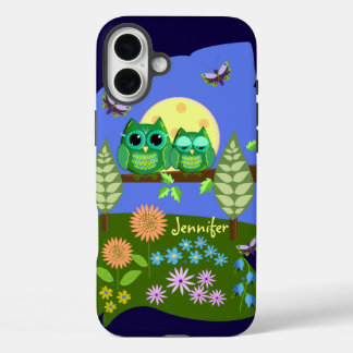 Funda iPhone 16 Plus Lechuzas en tierra de verano y nombre personalizad