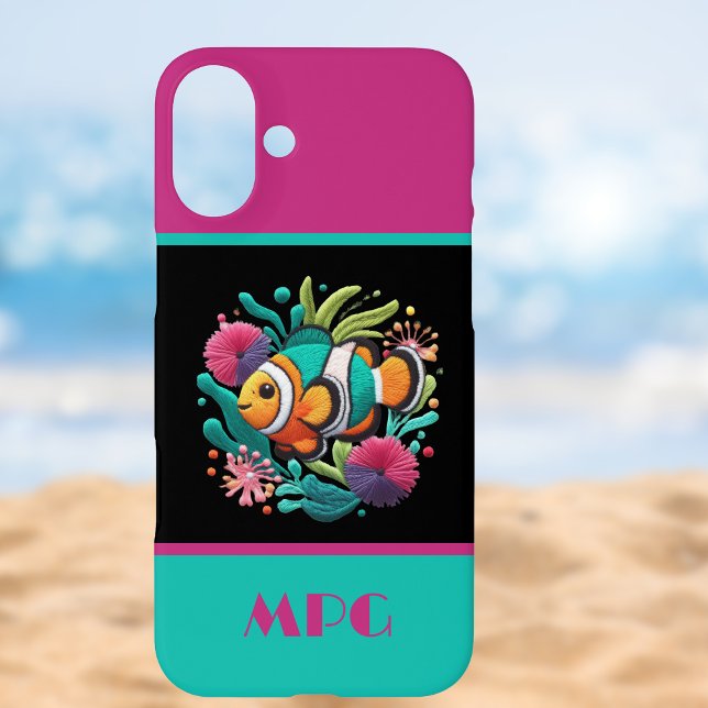 Funda iPhone 16 Plus Pescado tropical - Monograma falso bordado azul ro (Subido por el creador)