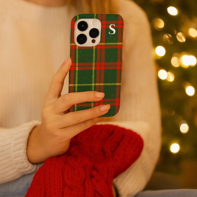 Funda iPhone 16 Pro Cuadro Escocés Rojo Verde con Monograma  (The perfect stocking stuffer a red and green tartan plaid Iphone case with monogram )