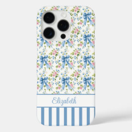 Funda iPhone 16 Pro Lazos Coquetos Azules Con Flores Monogramadas