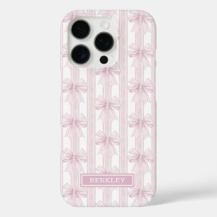 Funda iPhone 16 Pro Lazos de Coqueta Rosa en Monograma de Rayas