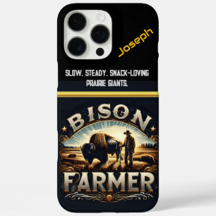 Funda iPhone 16 Pro Max Agricultor de Bison se atiene a su rebaño en Dusk