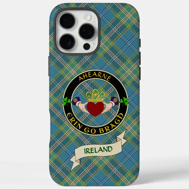 Funda iPhone 16 Pro Max Ahearne/Aherne Irish Claddagh Personalizado (Reverso)