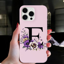 Funda iPhone 16 Pro Max Bloom de lavanda: 'E' inicial monogramada